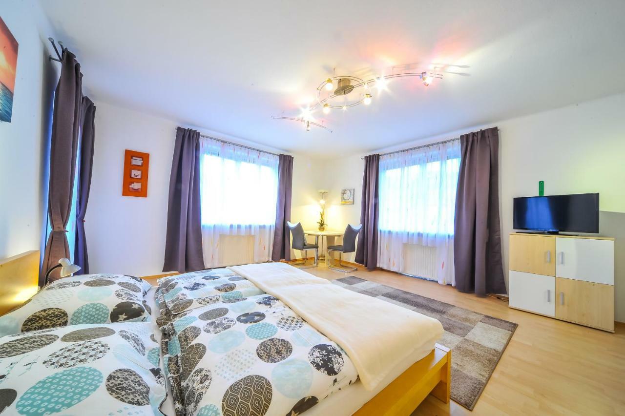 Privatzimmer Haus Erika Sankt Peter-Freienstein Kültér fotó